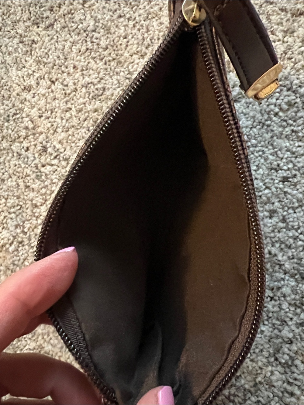 Wristlet🤎 NEW WITHOUT TAGS - Picture 4 of 5